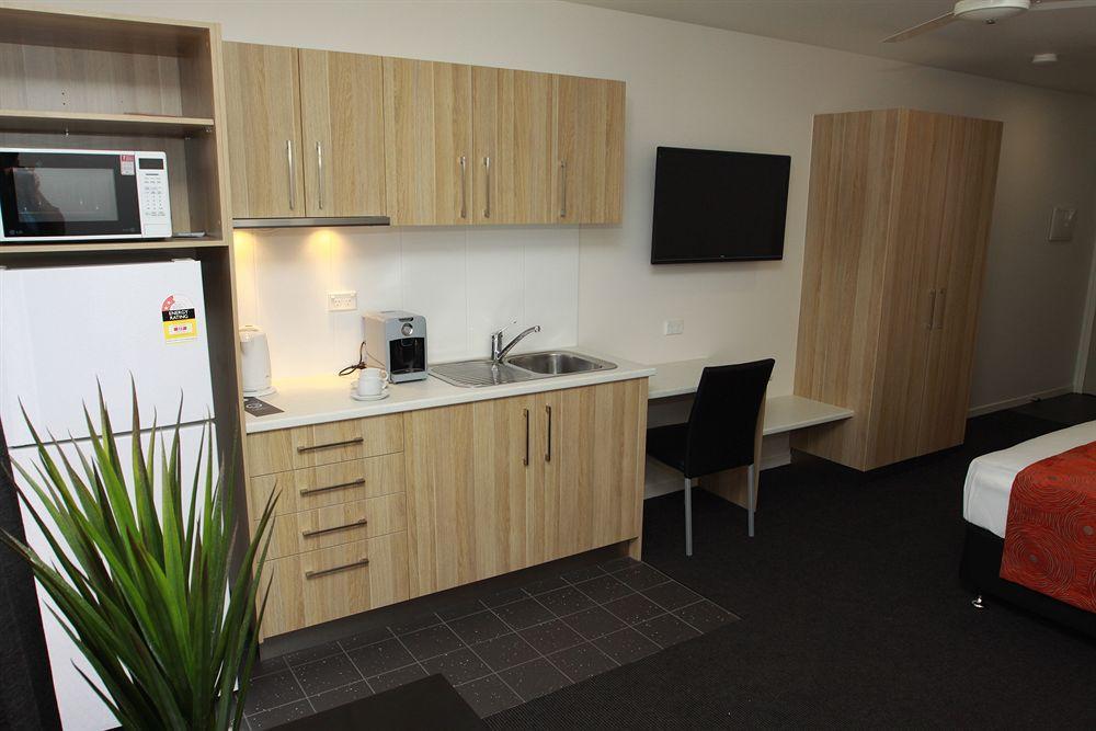 Abode37 Motel Emerald Extérieur photo