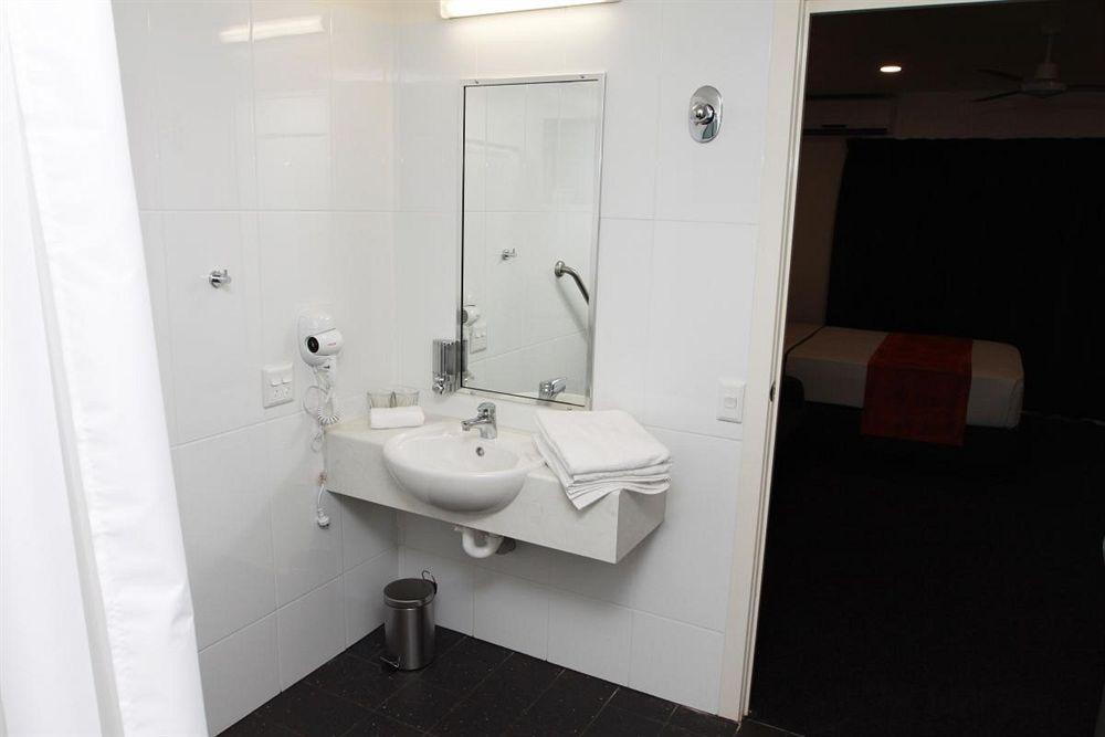 Abode37 Motel Emerald Extérieur photo