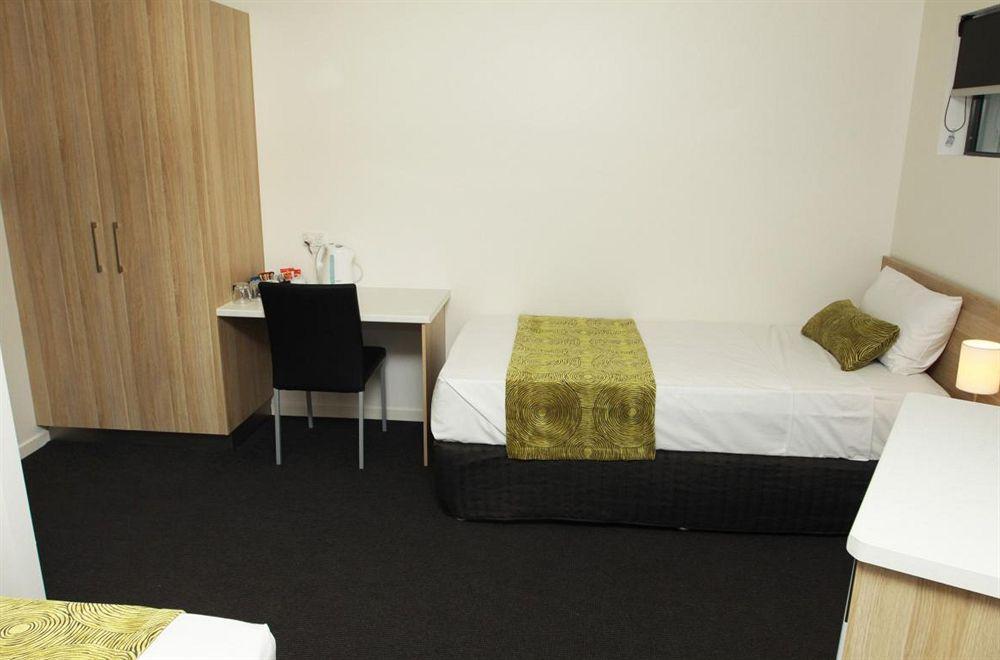 Abode37 Motel Emerald Extérieur photo
