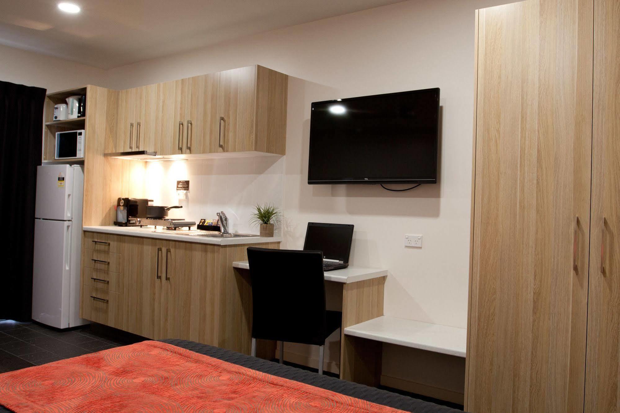 Abode37 Motel Emerald Extérieur photo